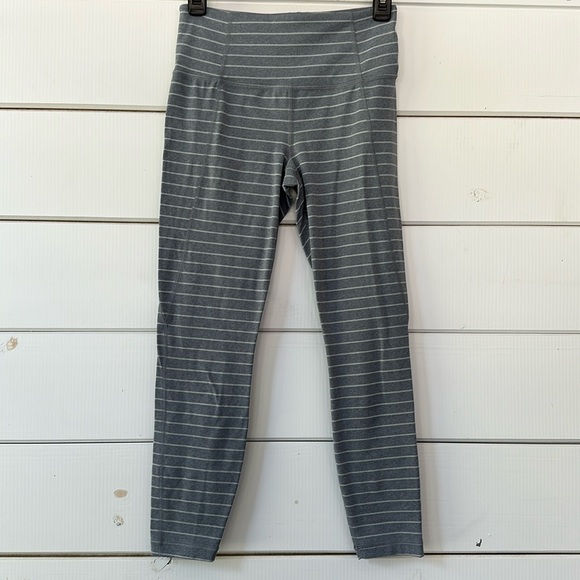 Athleta Stripe Salutation 7/8 Tight Heather Gray - Picture 2 of 12